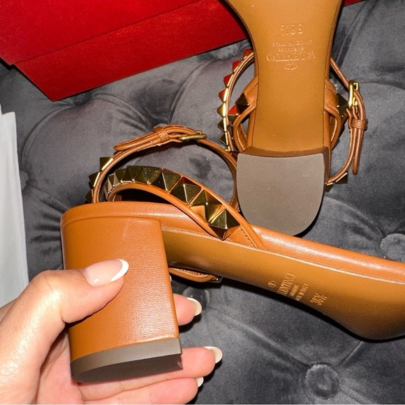 New Size 38.5 Valentino Garavani Rockstud No Limit Ankle-Strap Sandals - Picture 8 of 10